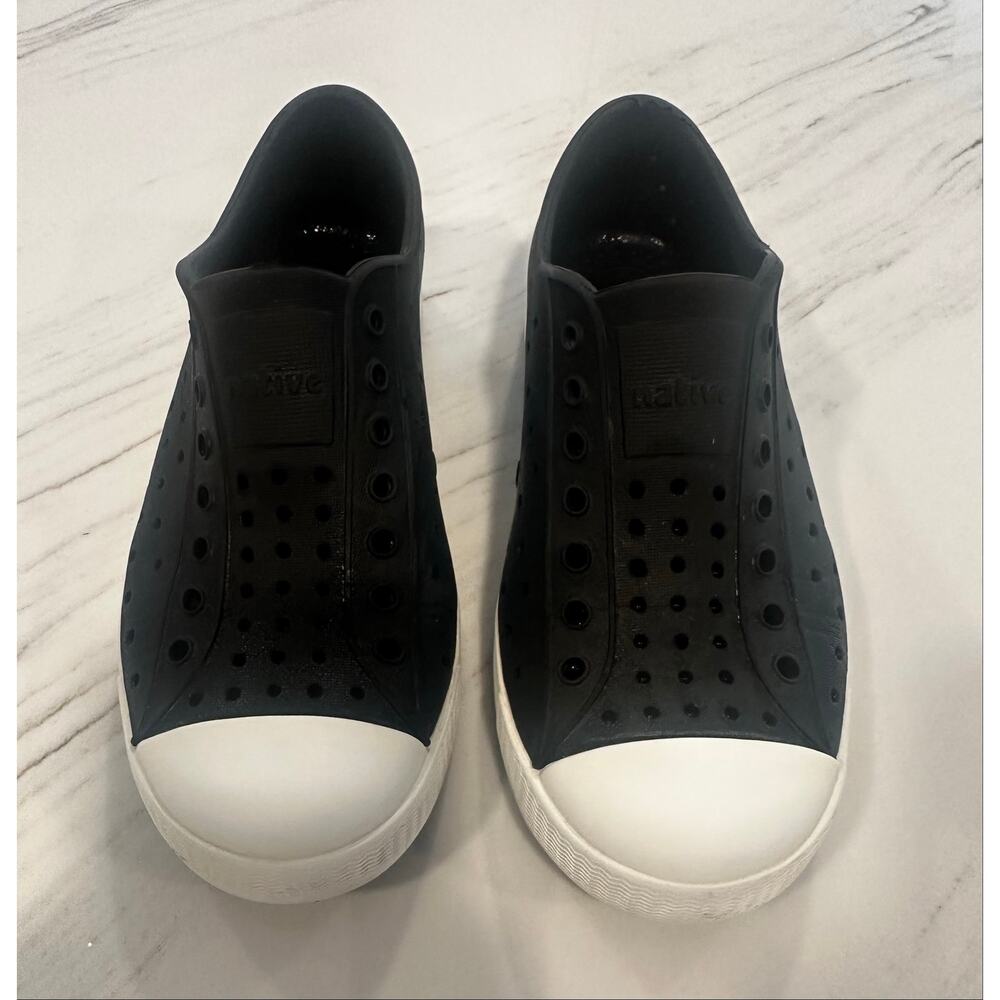 Native Jefferson Kids' Slip-on in Jiffy Black C 13 Lightweight & Durable